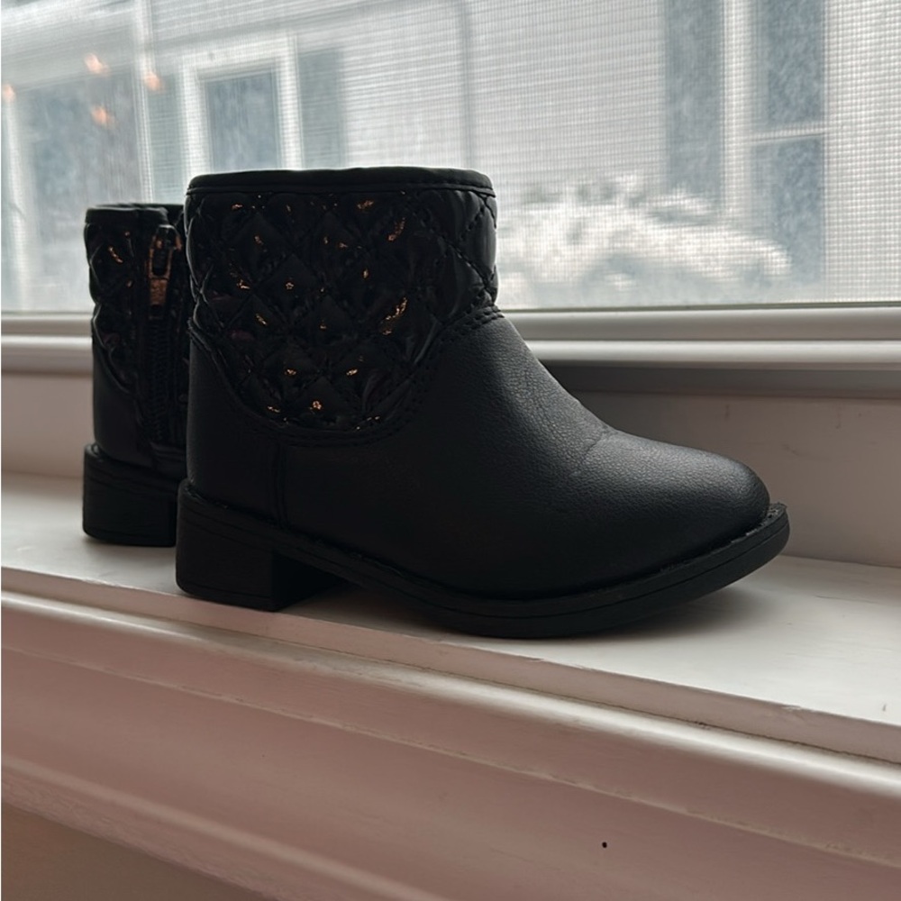 Stylish Black Quilted Ankle Booties